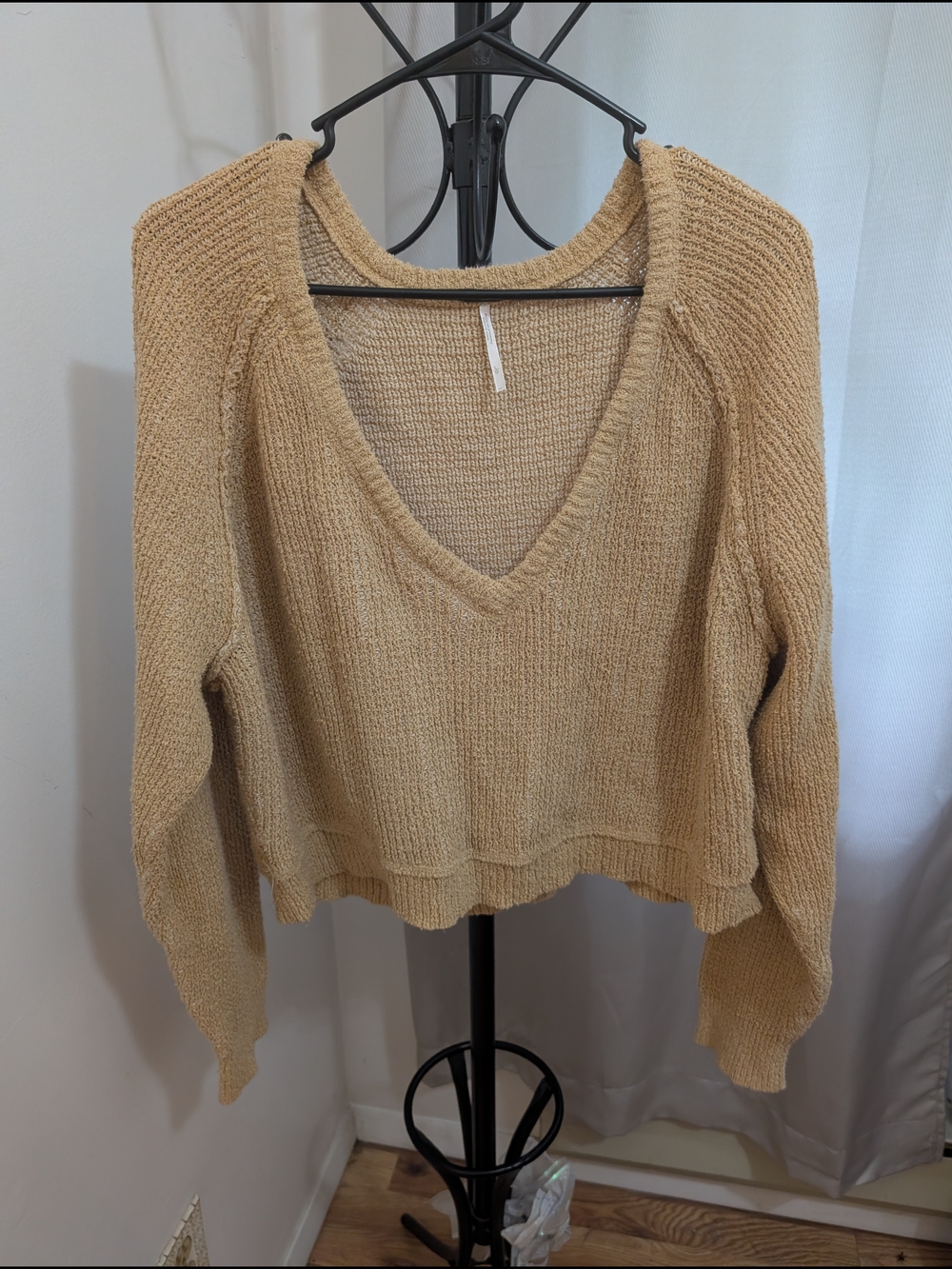 Free People V-Neck Chunky Knit Sweater - Camel Size Large
